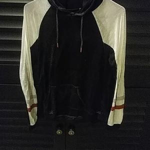 Hooded long sleeve